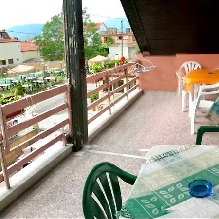 Magda Apartment Nea Vrasna