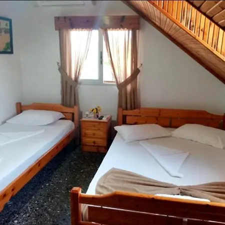 Apartment Magda Nea Vrasna